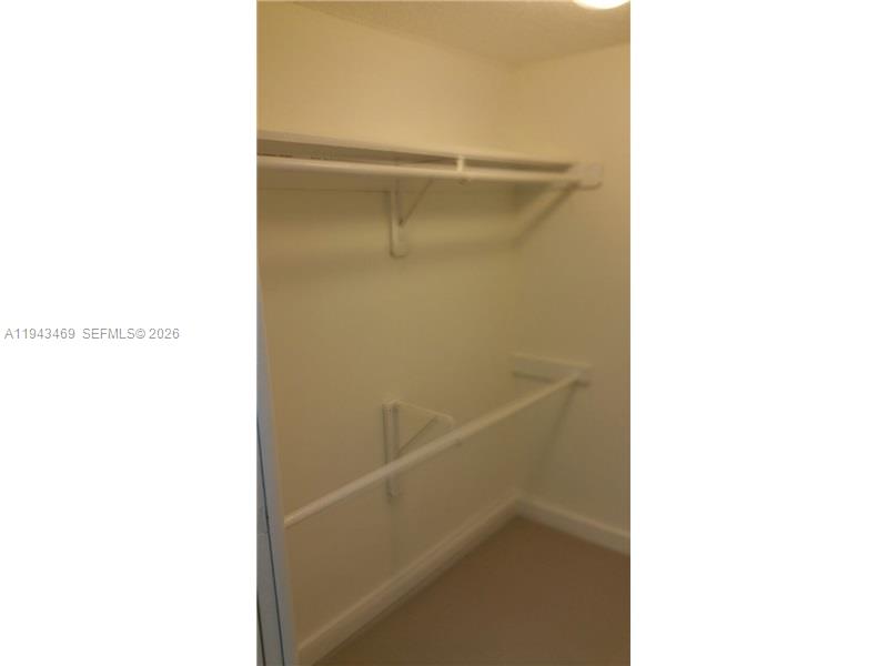 THE HORIZONS CONDO #4 - Residential Lease