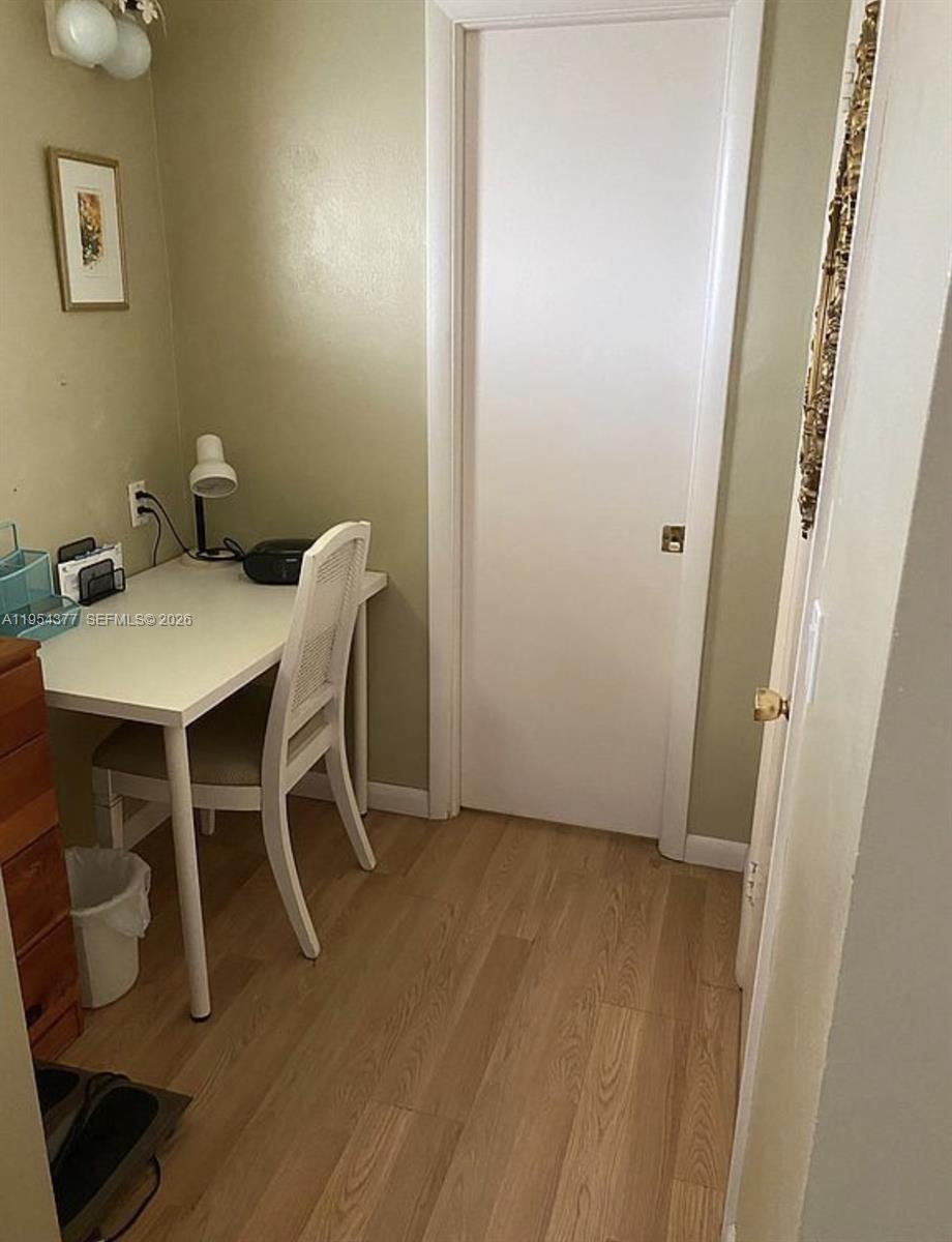 MAR-LEN GARDENS NO 5 CORP - Residential