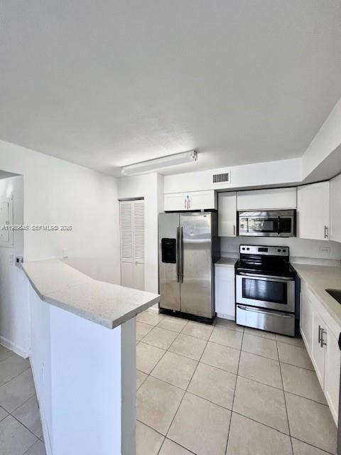 LAKEWOOD AT EMERALD HILLS - Residential