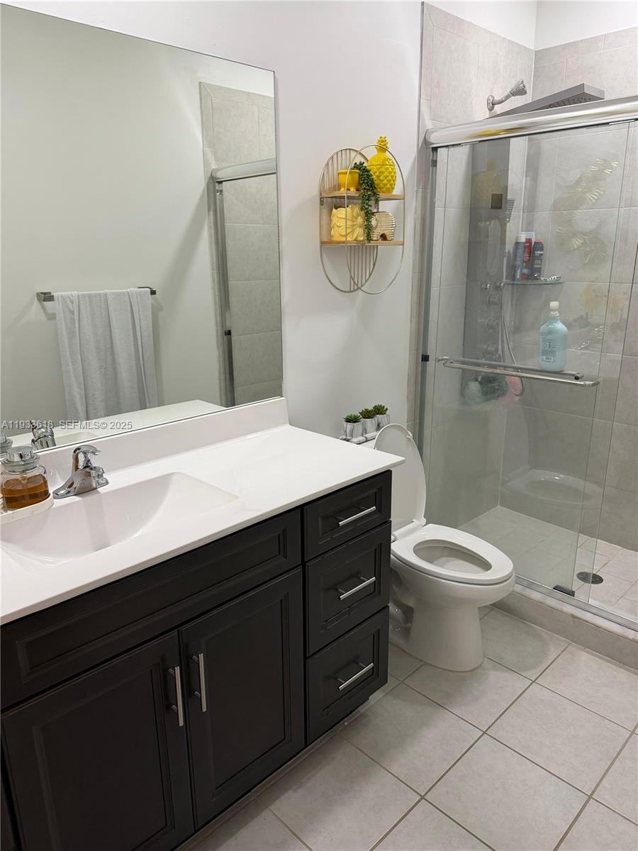 ENCLAVE SOUTH PHASE 2 - Residential