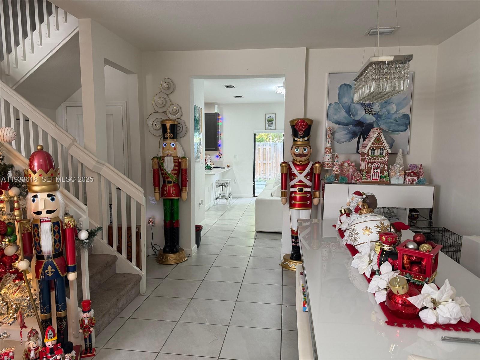 ENCLAVE SOUTH PHASE 2 - Residential