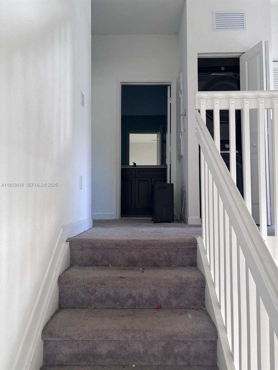 ENCLAVE SOUTH PHASE 2 - Residential