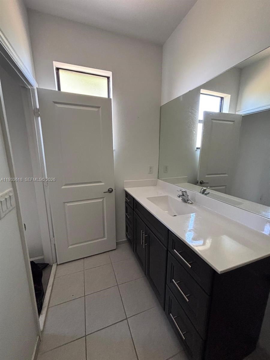 ENCLAVE SOUTH PHASE 2 - Residential