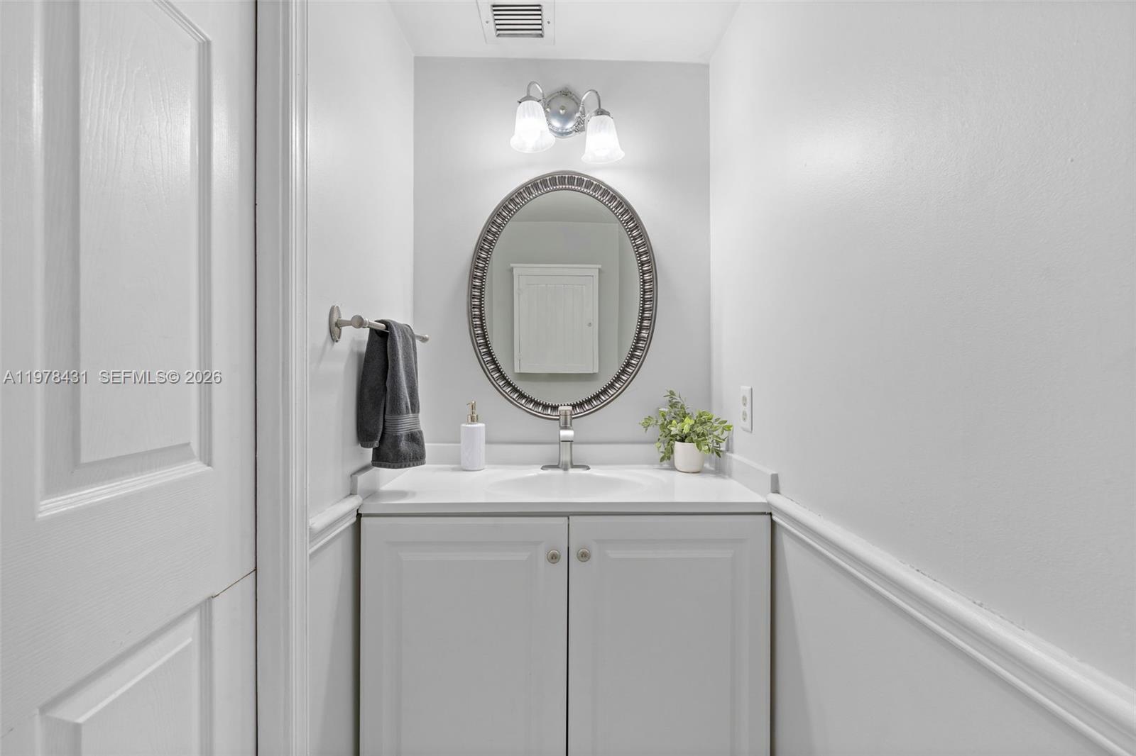 OAKWOOD - Residential