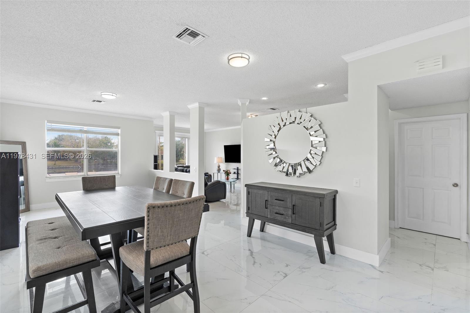 OAKWOOD - Residential