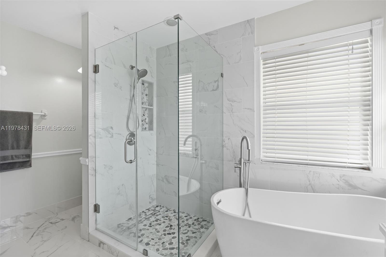 OAKWOOD - Residential