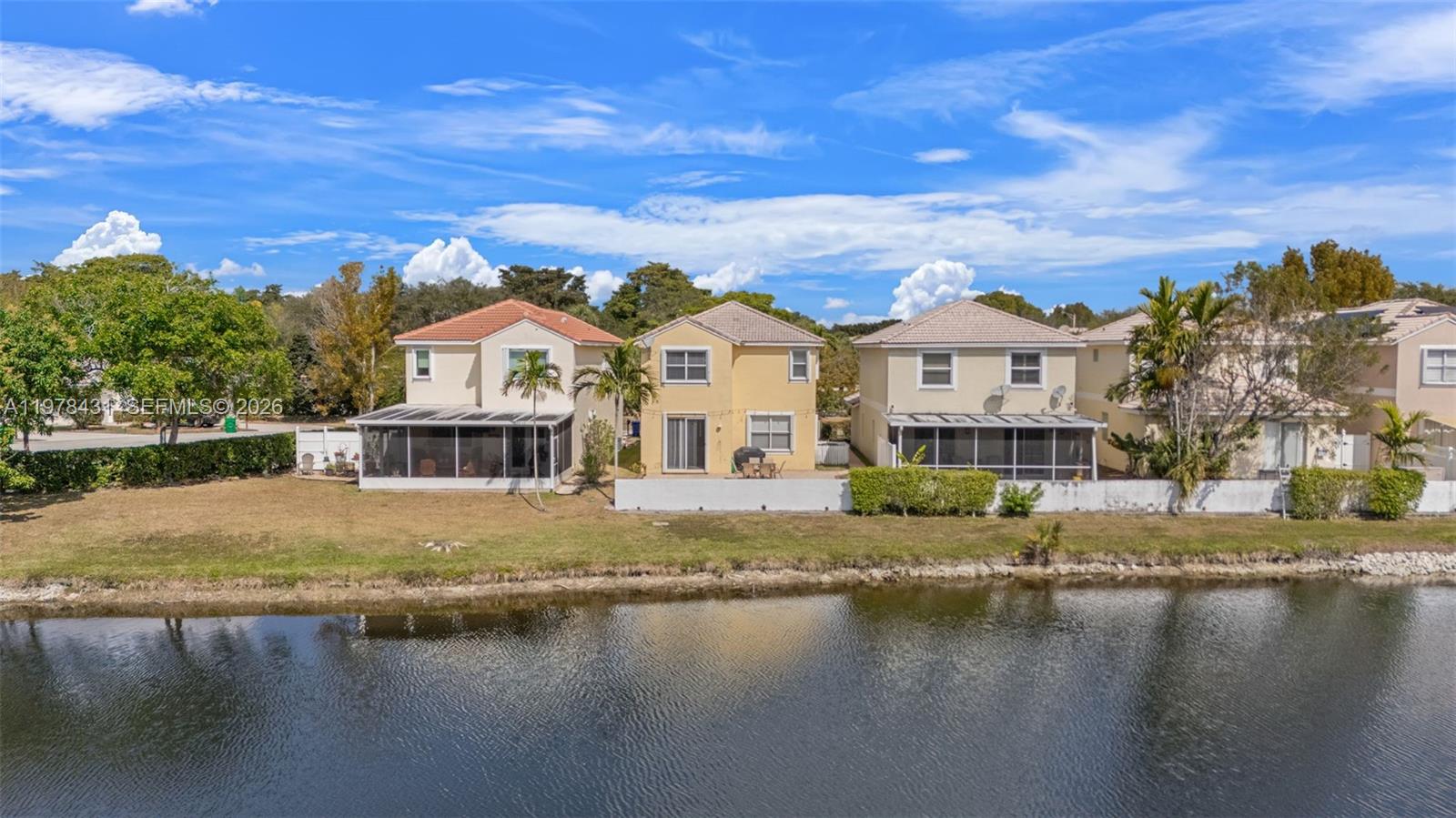 OAKWOOD - Residential