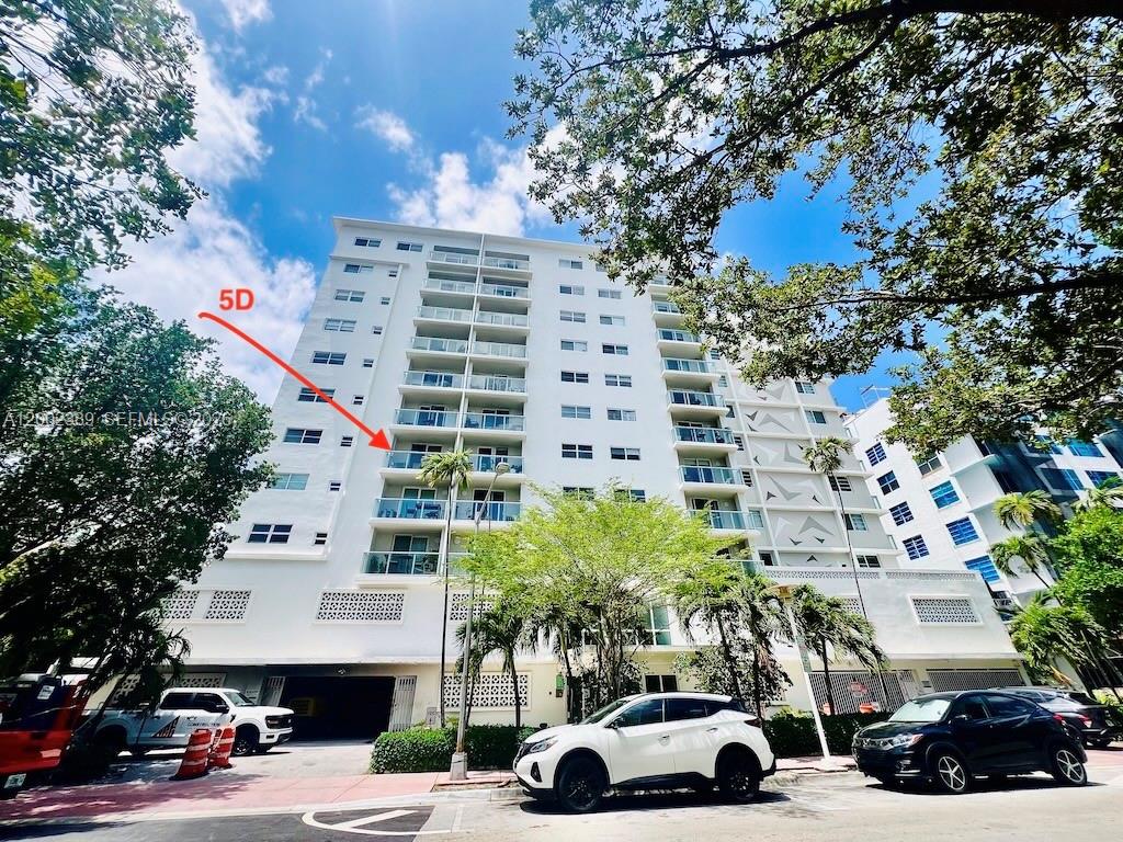 1750 JAMES APARTMENTS CON - Residential Lease
