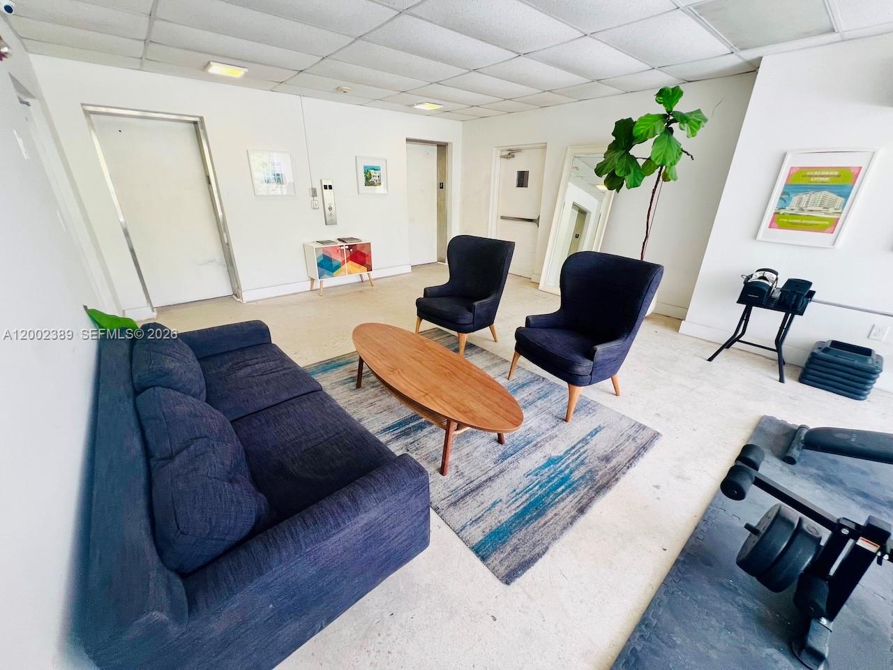 1750 JAMES APARTMENTS CON - Residential Lease