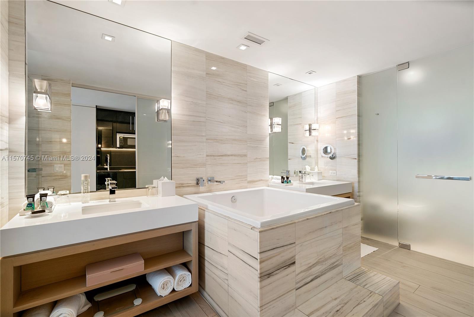 2201 COLLINS AVE CONDO - Residential Lease