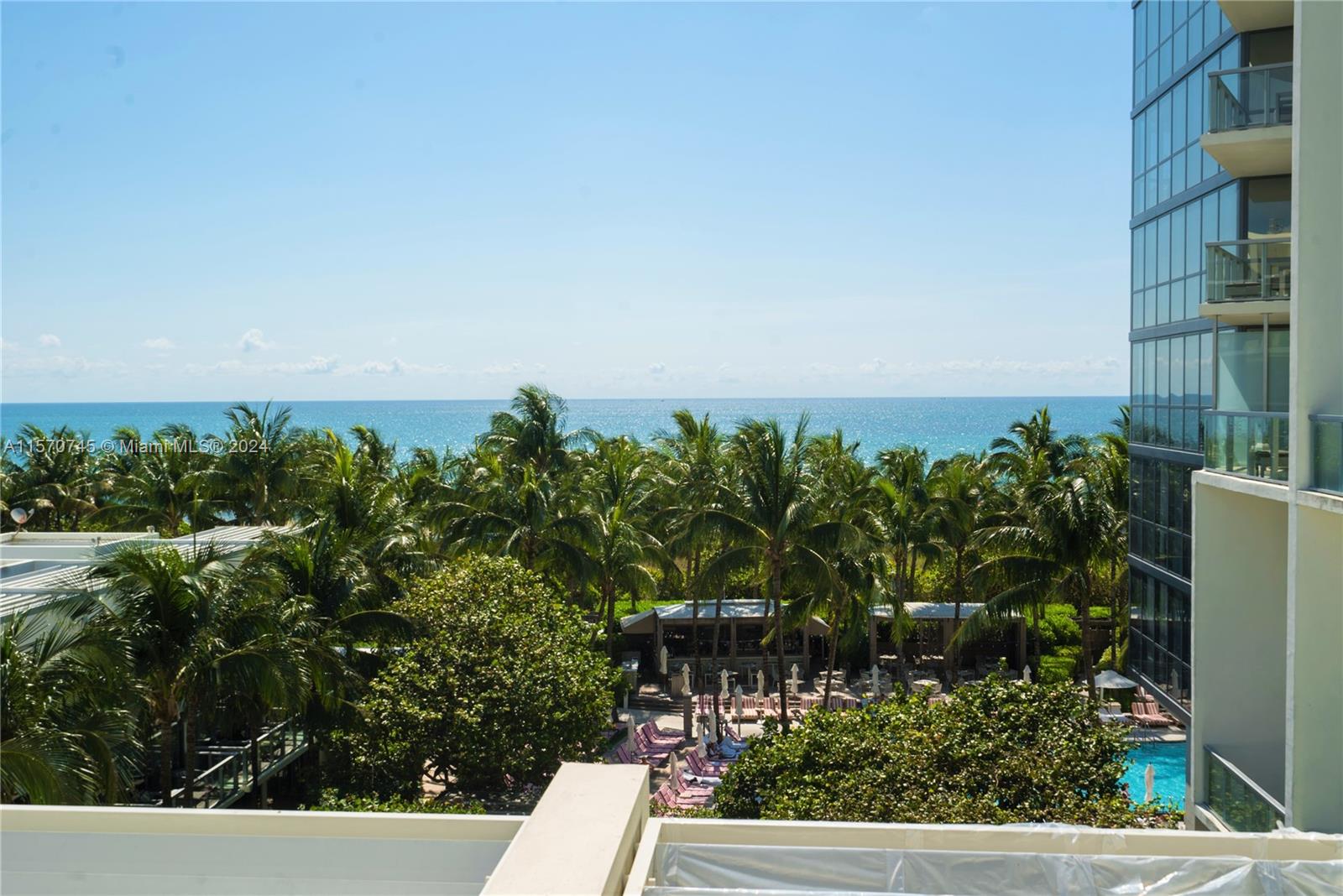 2201 COLLINS AVE CONDO - Residential Lease