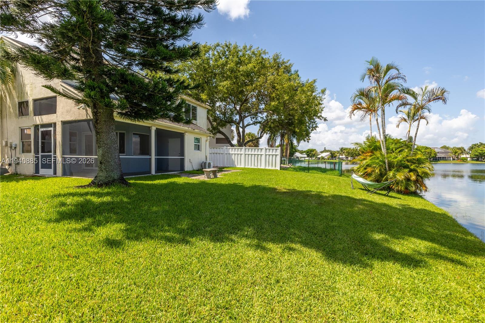 SCARBOROUGH II - Residential