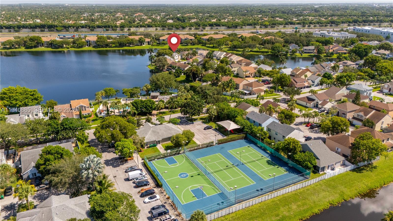 SCARBOROUGH II - Residential