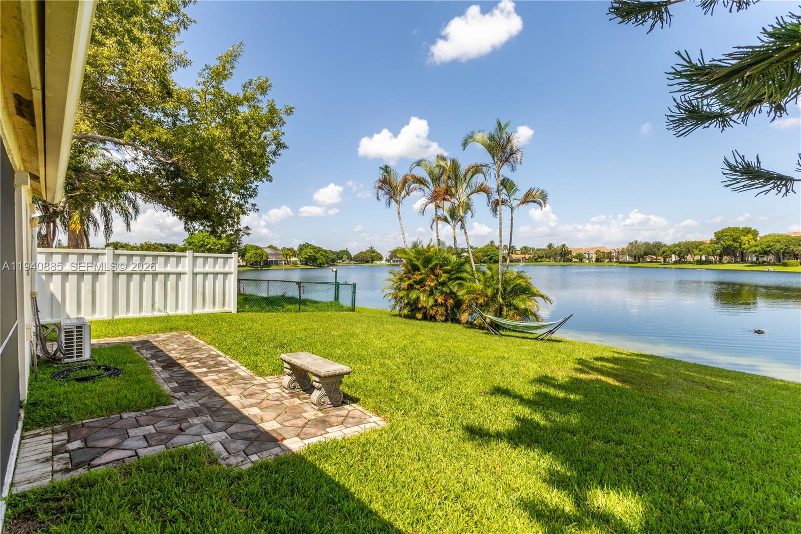 SCARBOROUGH II - Residential