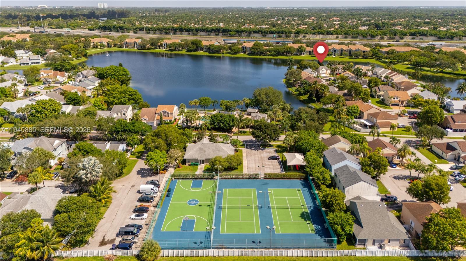 SCARBOROUGH II - Residential