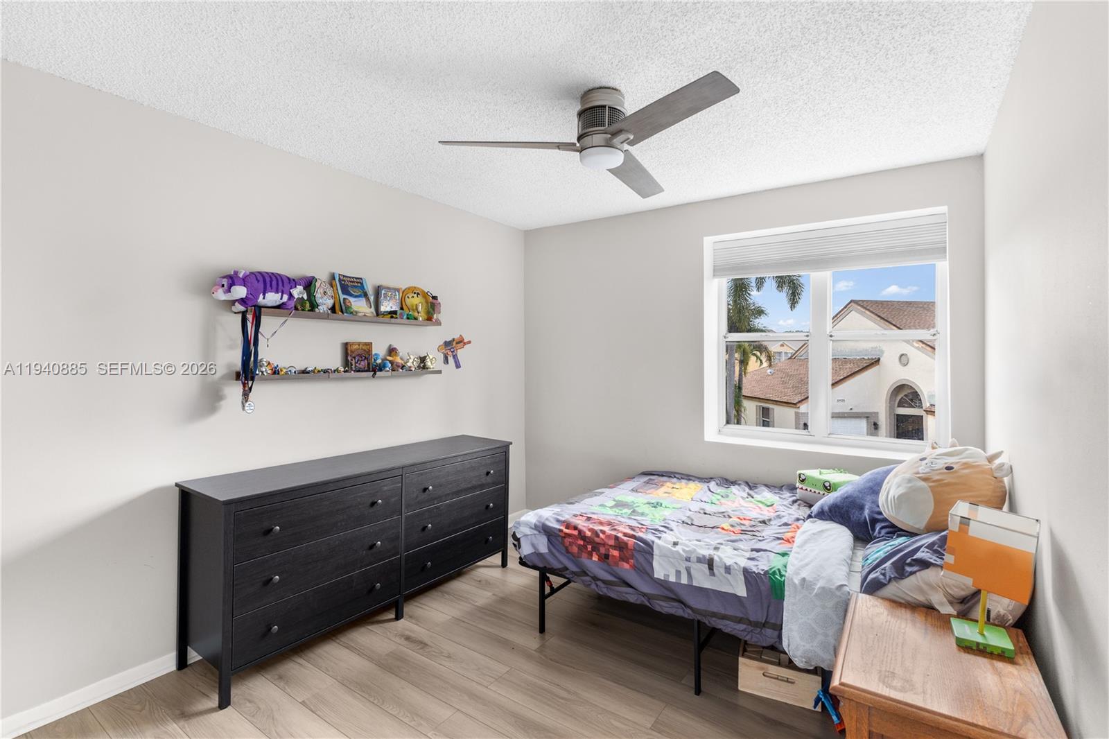 SCARBOROUGH II - Residential