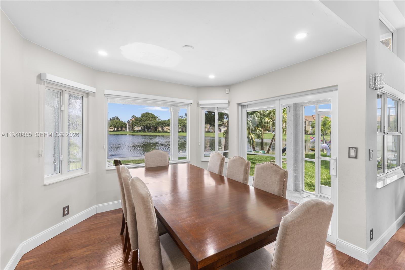 SCARBOROUGH II - Residential