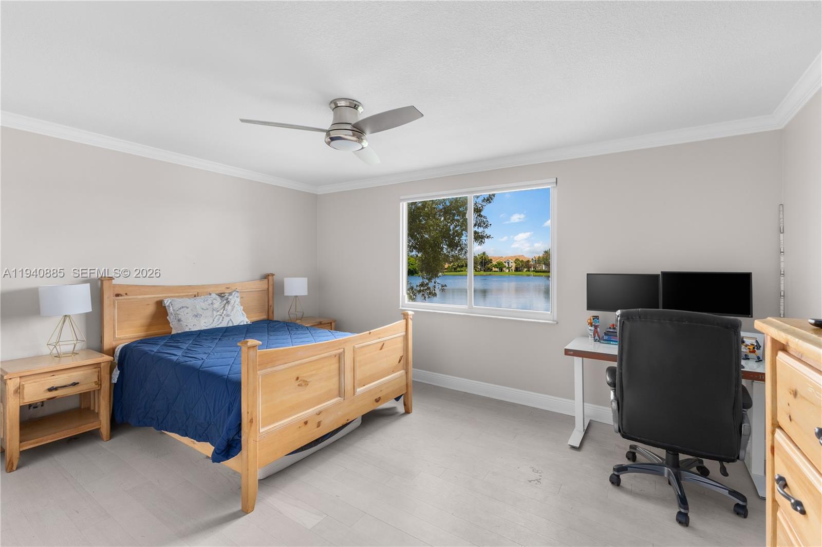 SCARBOROUGH II - Residential