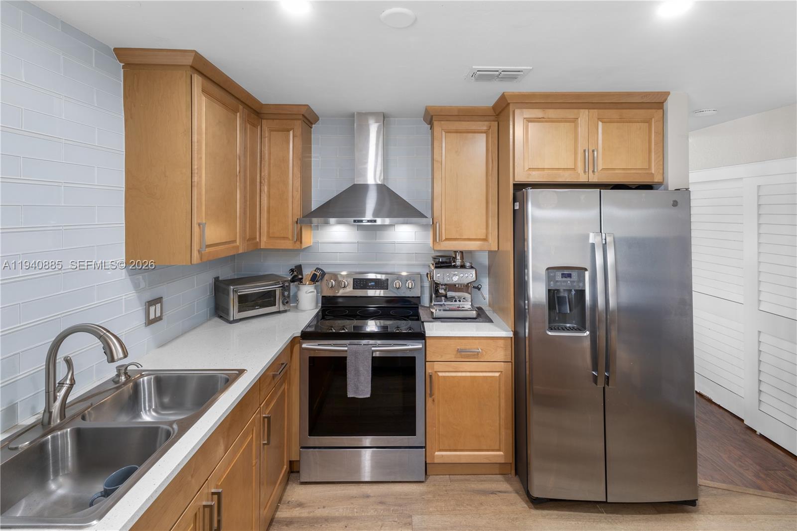 SCARBOROUGH II - Residential