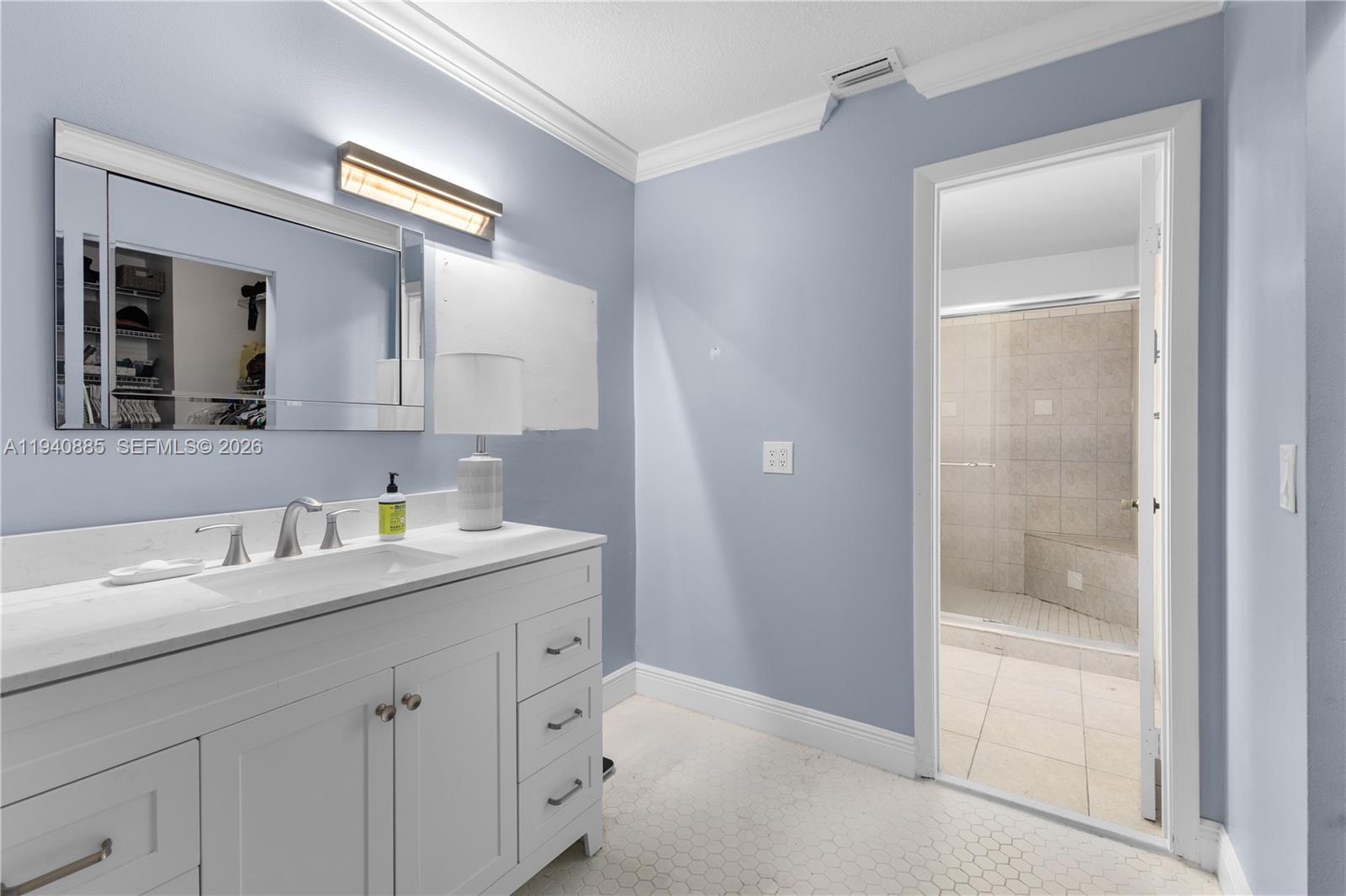 SCARBOROUGH II - Residential