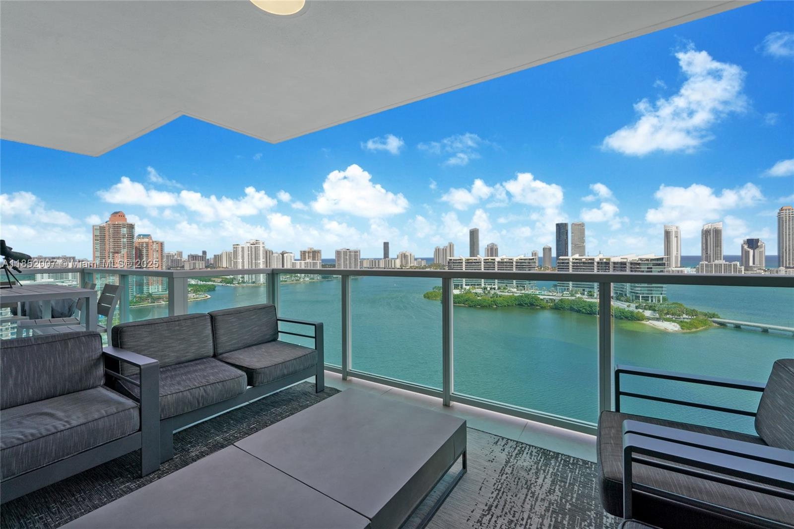 THE PENINSULA CONDO - Residential