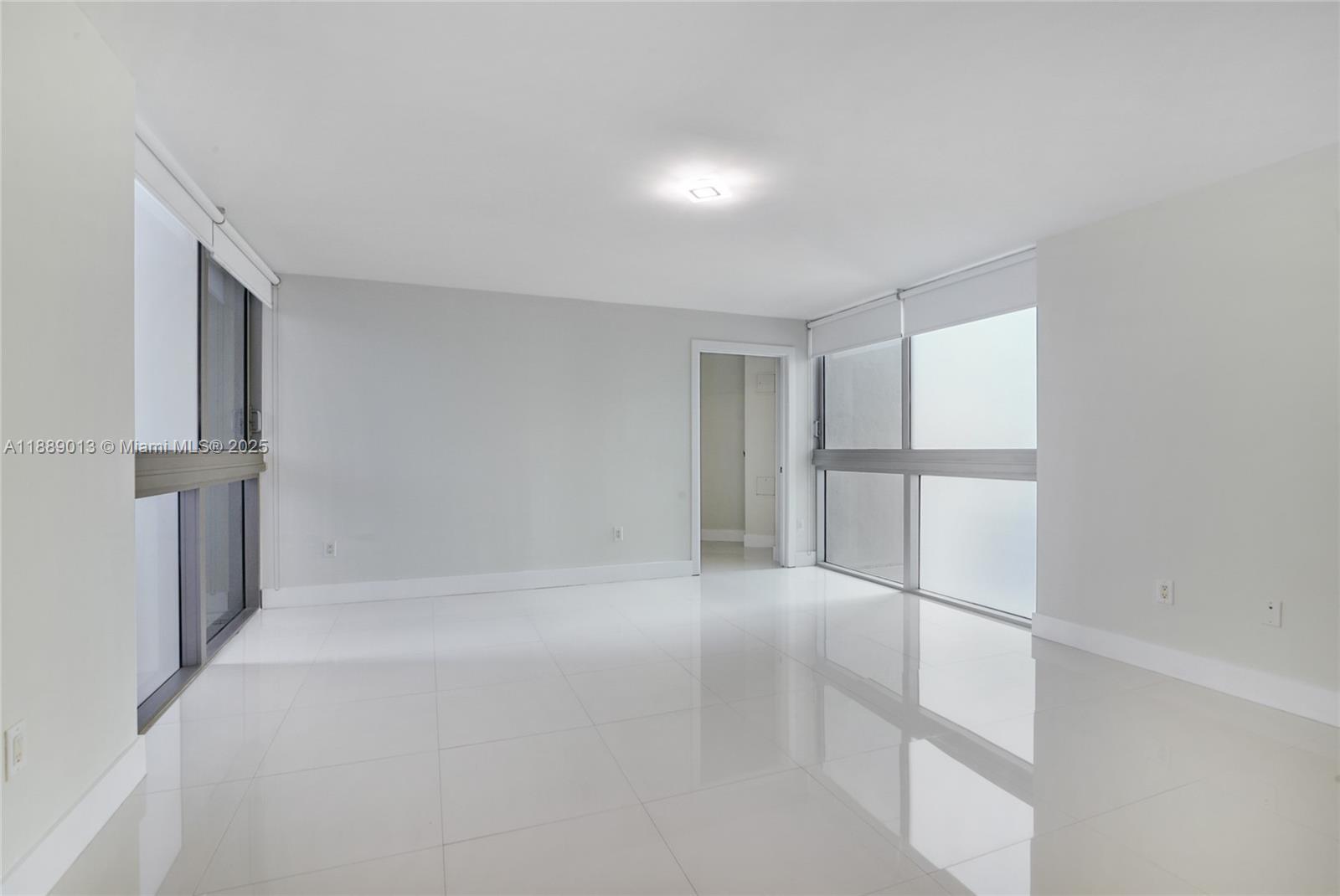 ARTECH RESIDENCES AT AVEN - Residential Lease