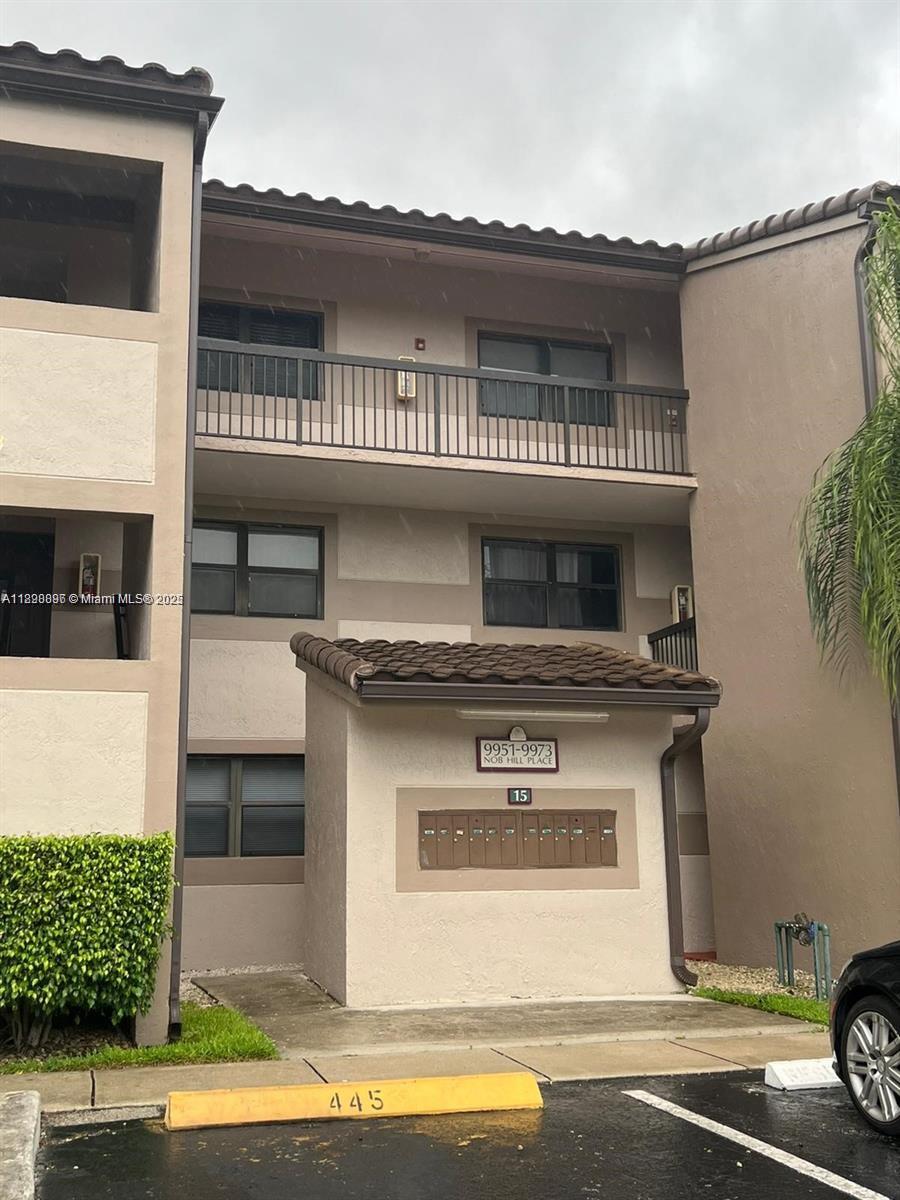 VILLAS DE VENEZIA CONDO - Residential