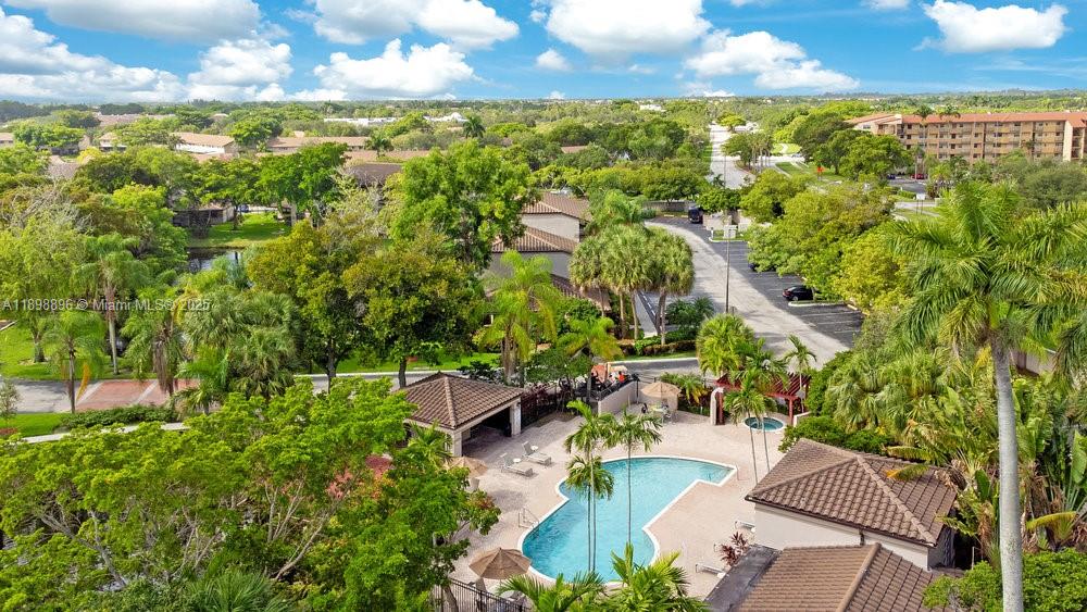 VILLAS DE VENEZIA CONDO - Residential