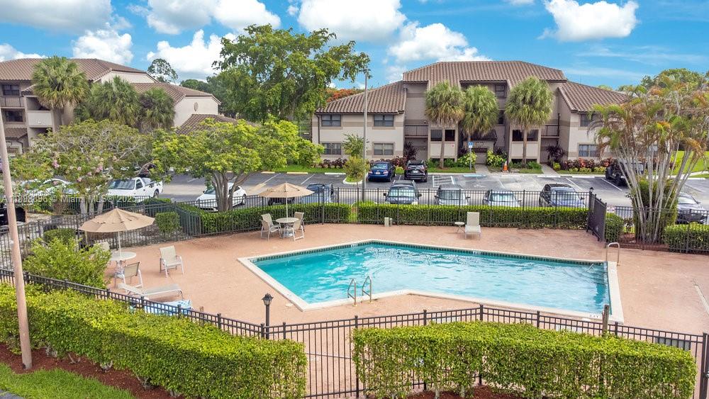 VILLAS DE VENEZIA CONDO - Residential