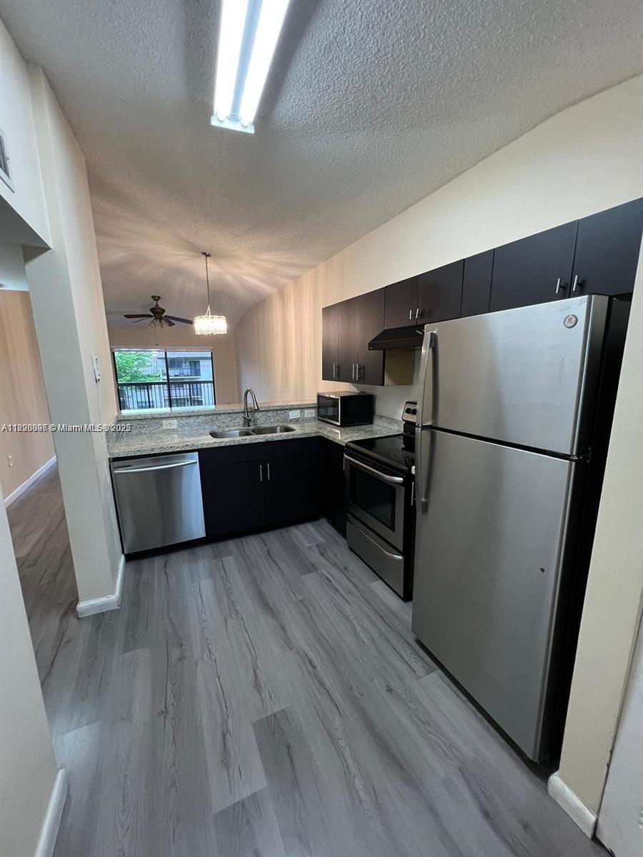 VILLAS DE VENEZIA CONDO - Residential