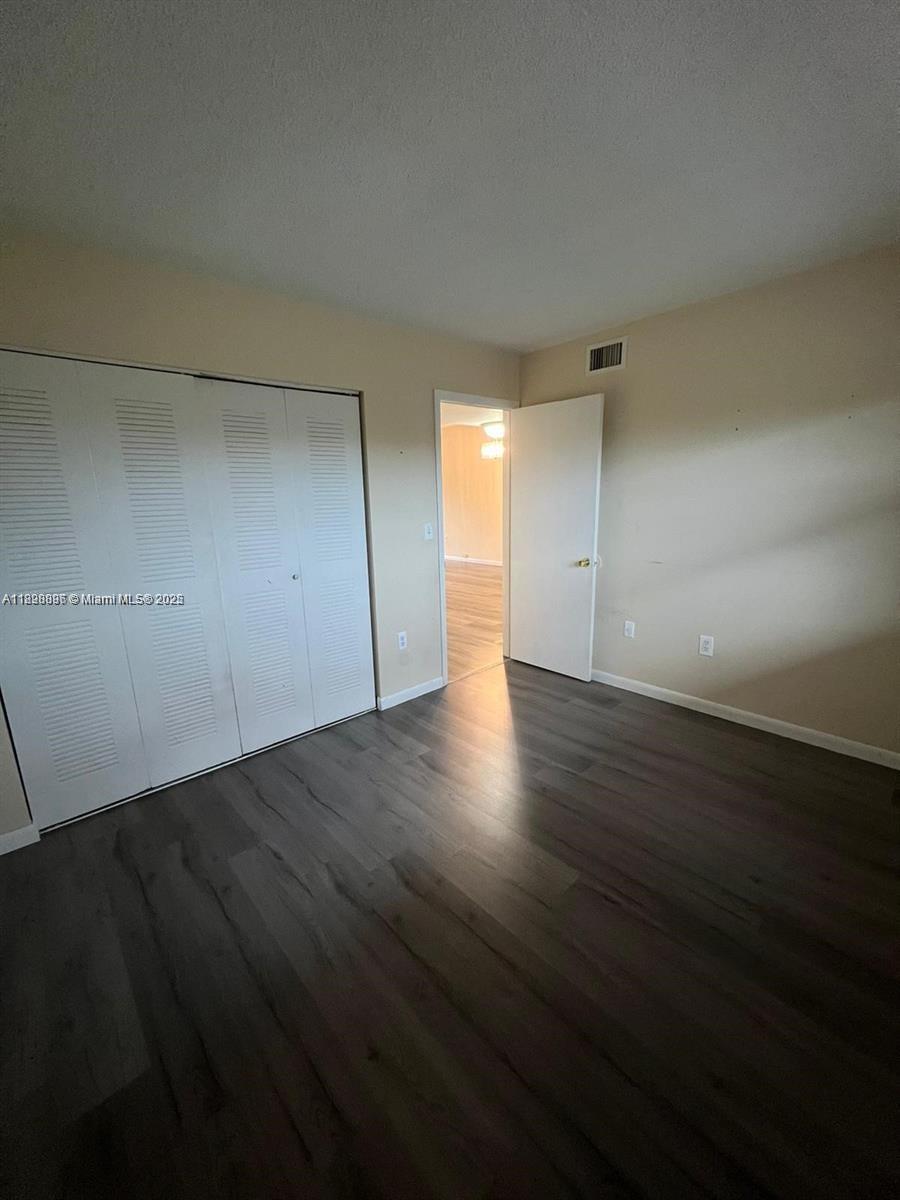 VILLAS DE VENEZIA CONDO - Residential