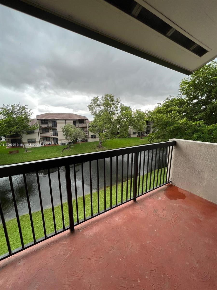 VILLAS DE VENEZIA CONDO - Residential