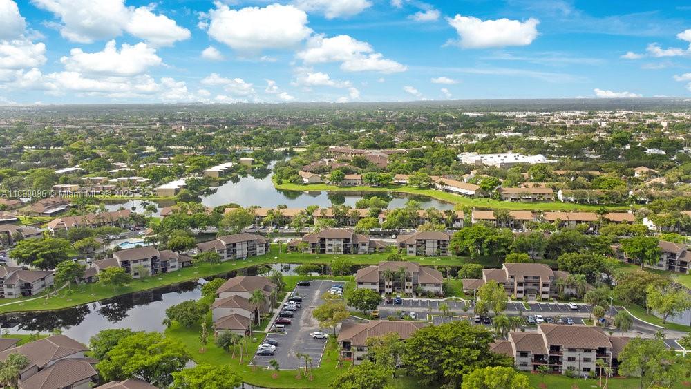 VILLAS DE VENEZIA CONDO - Residential