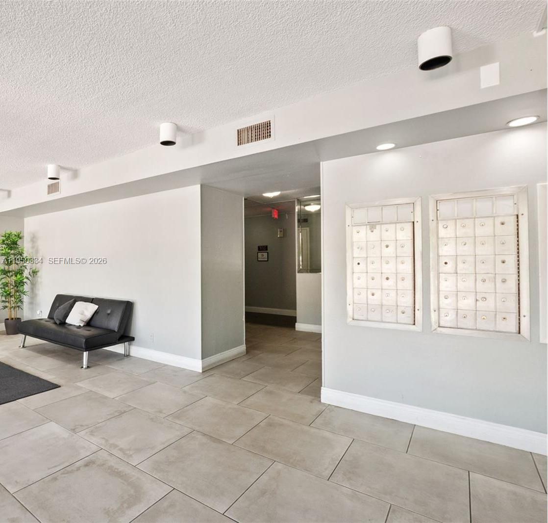 WATERGATE CONDOMINIUM NO - Residential