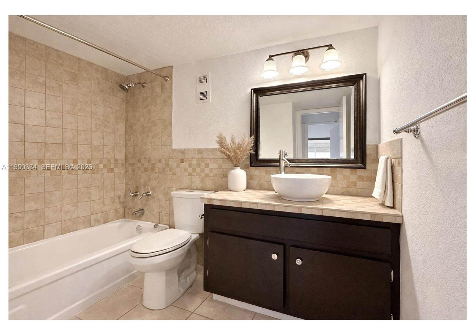 WATERGATE CONDOMINIUM NO - Residential