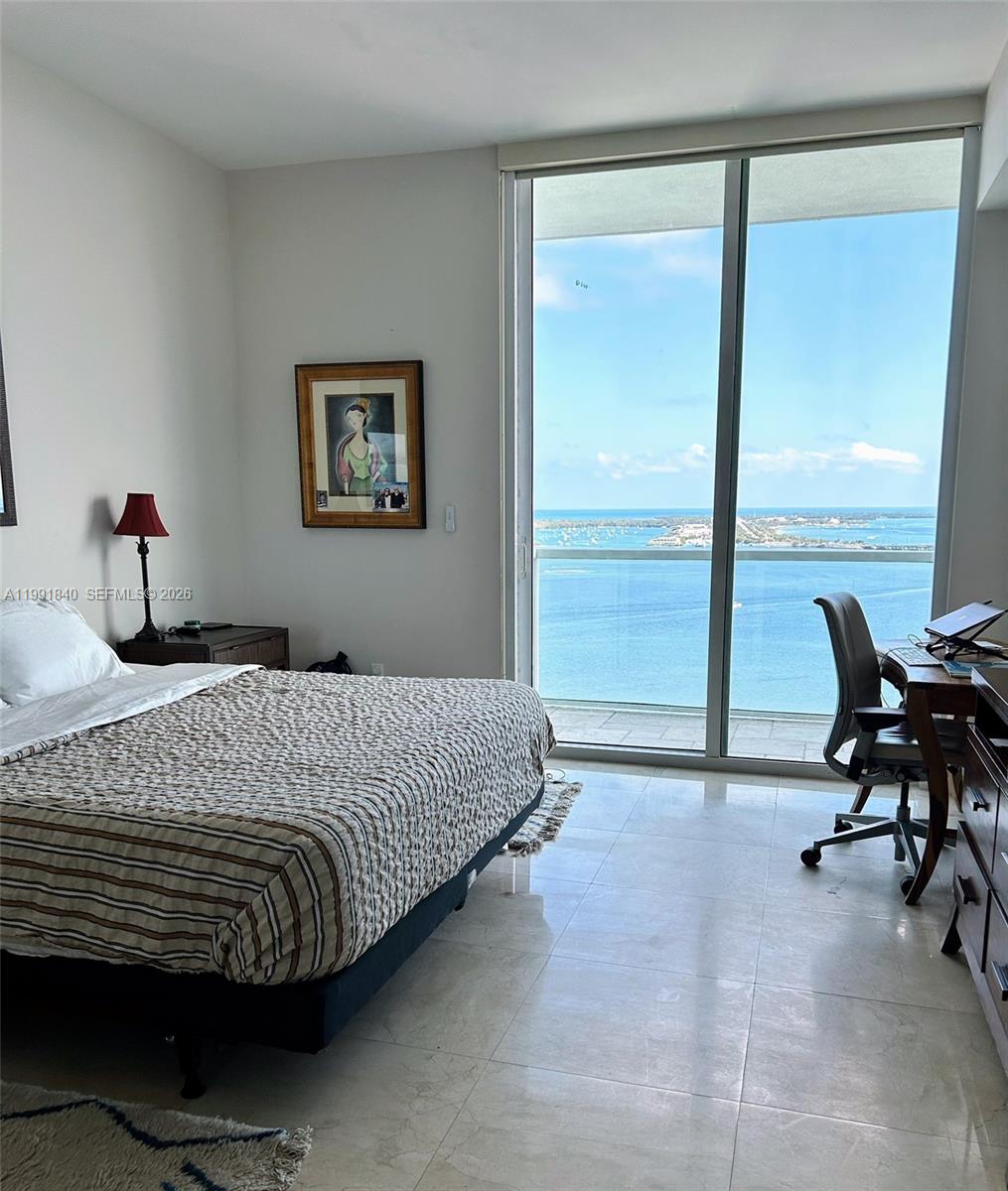 THE EMERALD AT BRICKELL C - Residential Lease