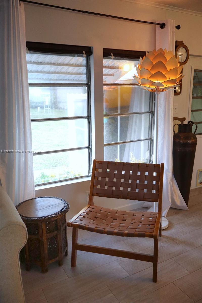 JAMAICA BAY MOBILE HOME C - Residential