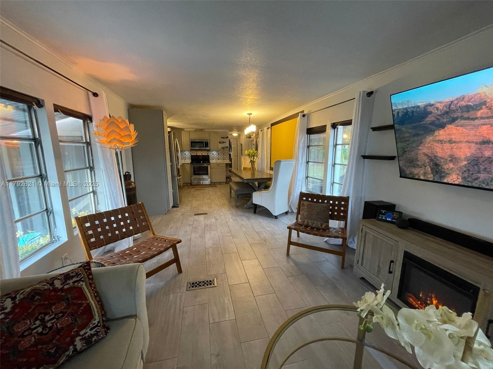 JAMAICA BAY MOBILE HOME C - Residential