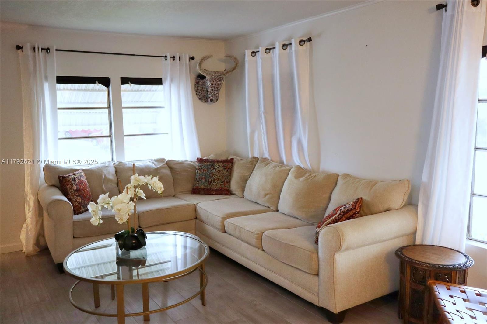 JAMAICA BAY MOBILE HOME C - Residential