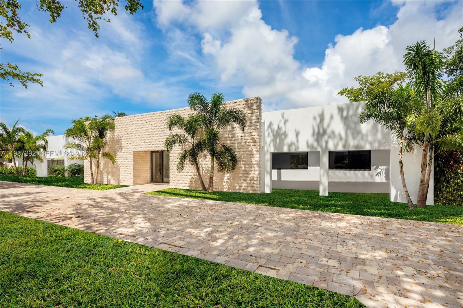 CUTLER BAY ESTATES - Residential