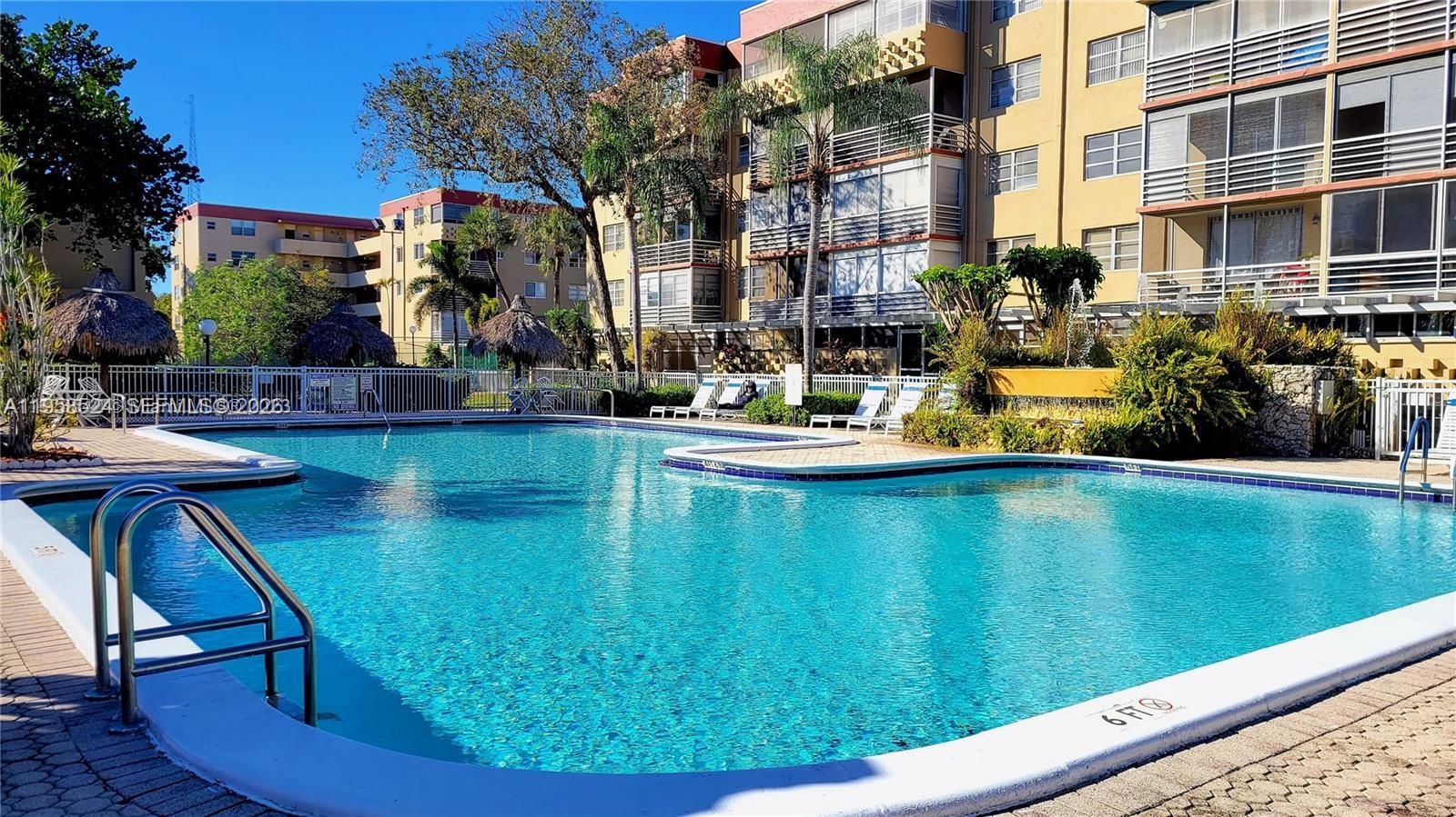 POLYNESIAN GARDENS CONDOM - Residential