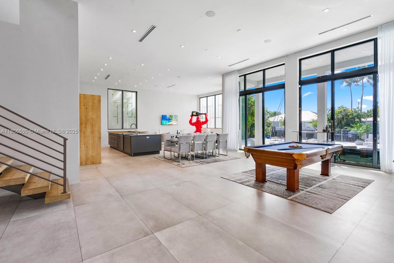 CORAL RIDGE - Residential Lease