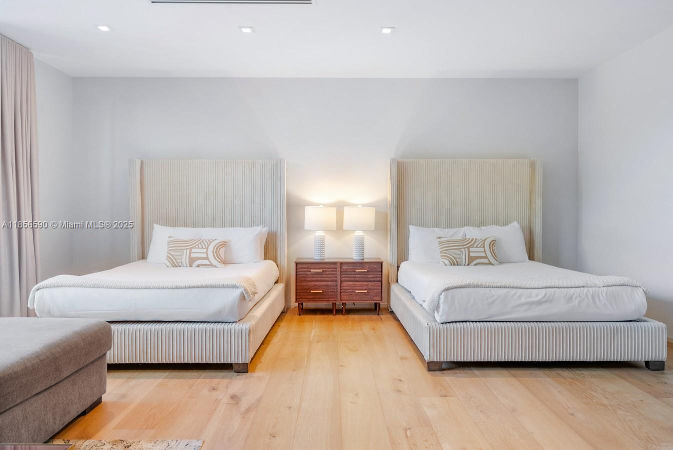 CORAL RIDGE - Residential Lease