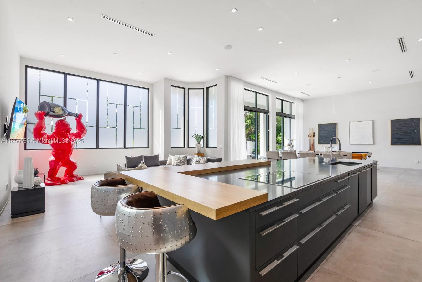 CORAL RIDGE - Residential Lease