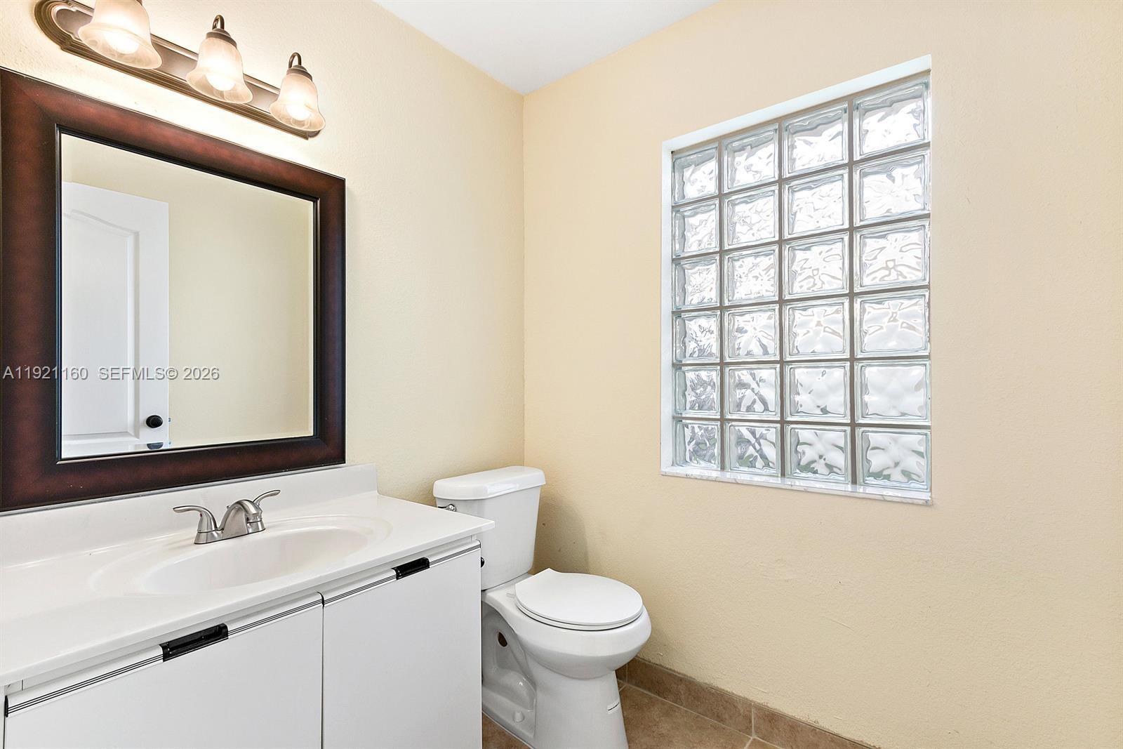 CENTRAL PARK LAKE - Residential