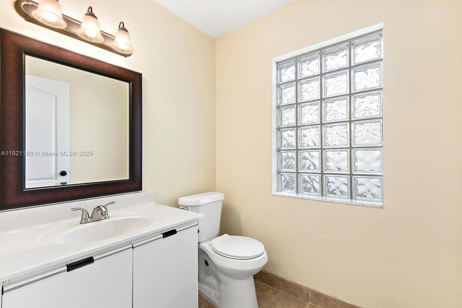 CENTRAL PARK LAKE - Residential