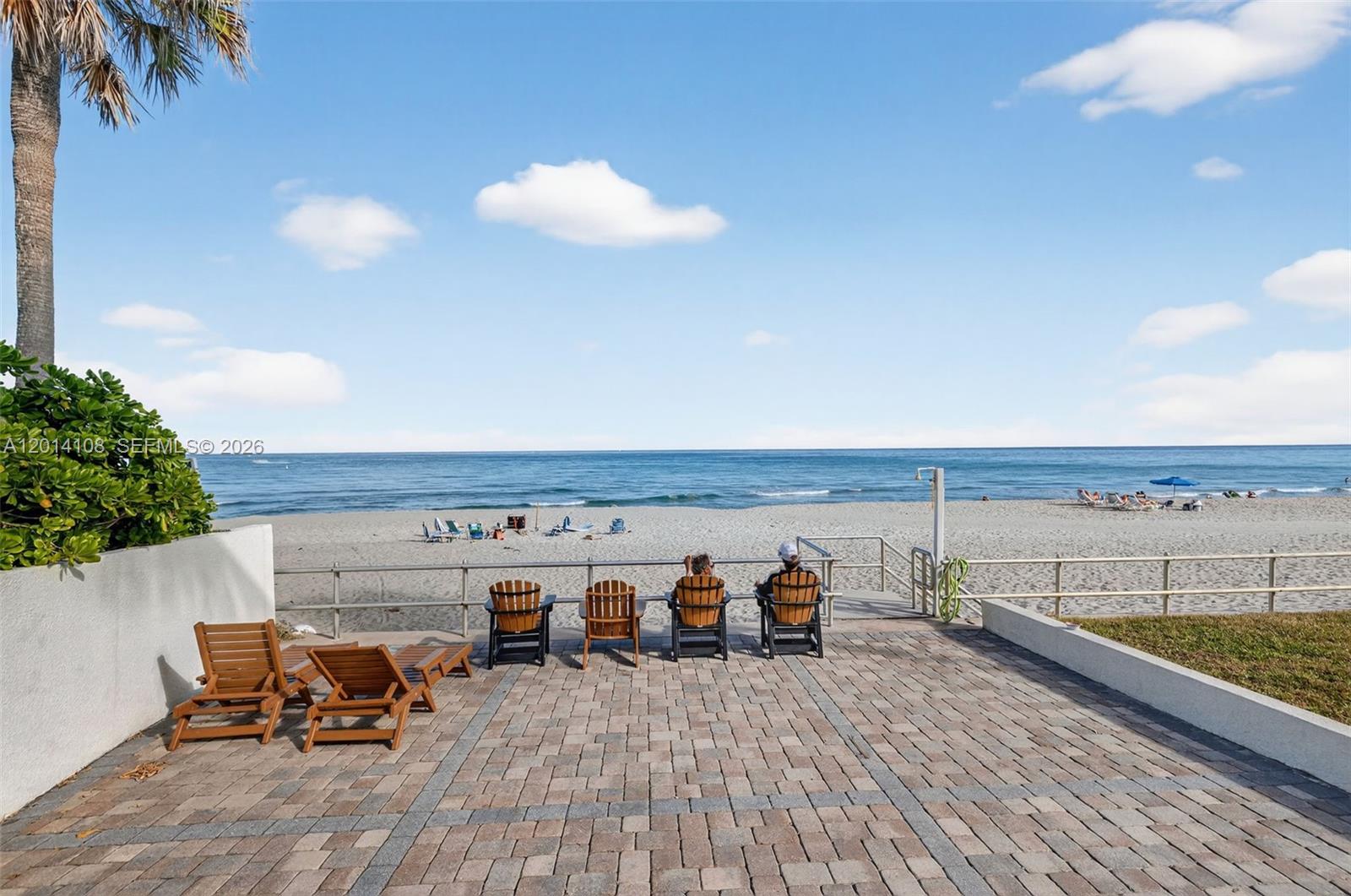 SHORELAND CO-OP - Residential