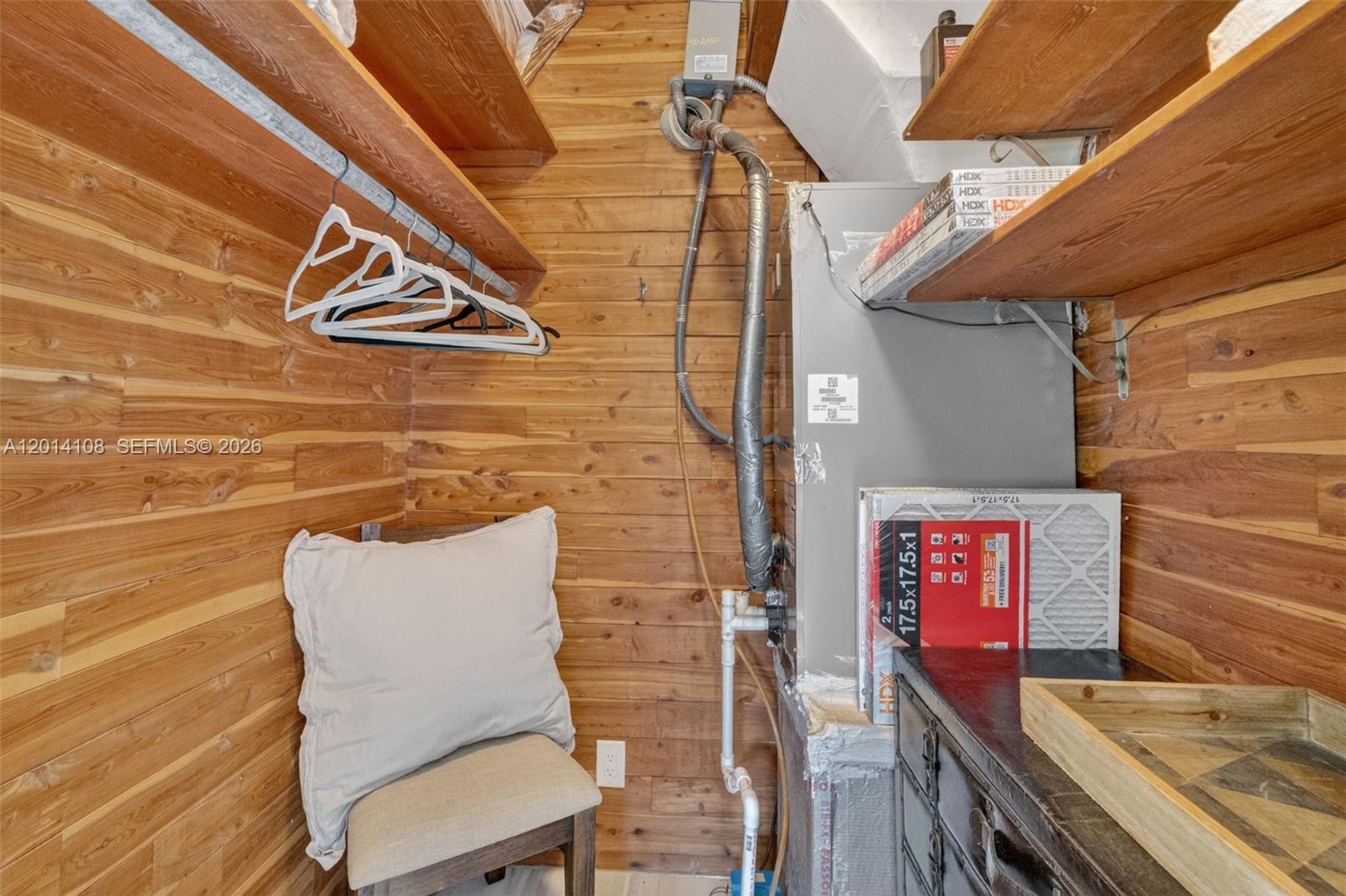 SHORELAND CO-OP - Residential