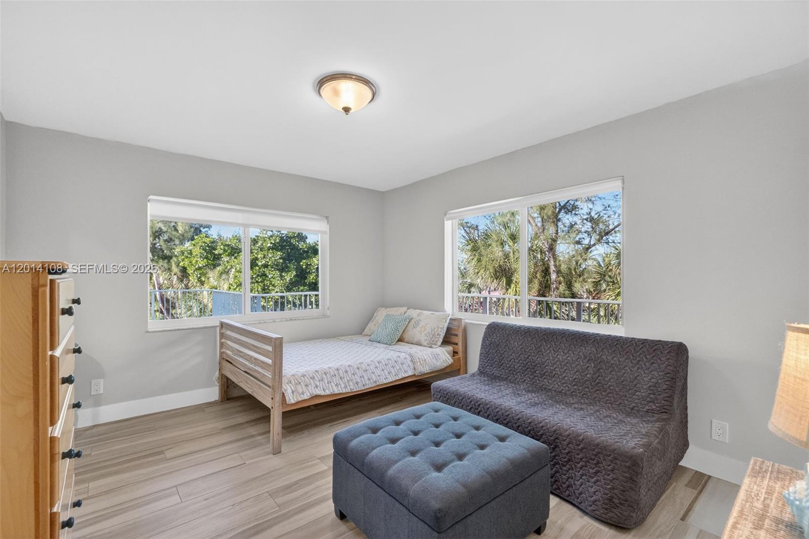 SHORELAND CO-OP - Residential