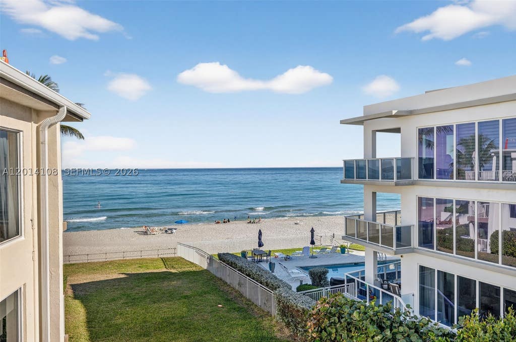 Photo of 1203 Hillsboro Mile #P2, Hillsboro Beach, FL 33062 (MLS # A12014108)